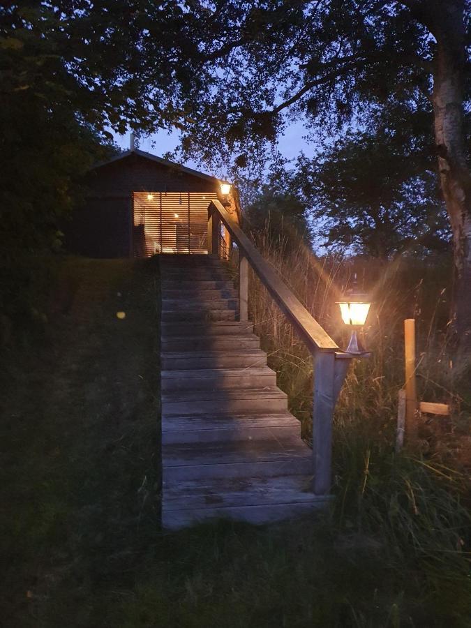 Skogsbaeckens Stugby Ab Villa Tomelilla Exterior foto